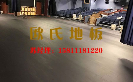 舞臺地板安裝_運動木地板安裝，地面需要平整