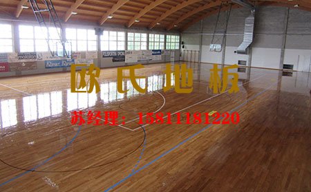 為什么大家都選擇籃球場實木地板呢？