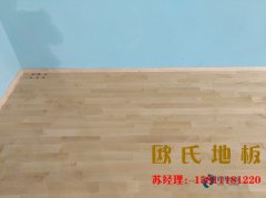 運(yùn)動(dòng)木地板起拱是什么原因？